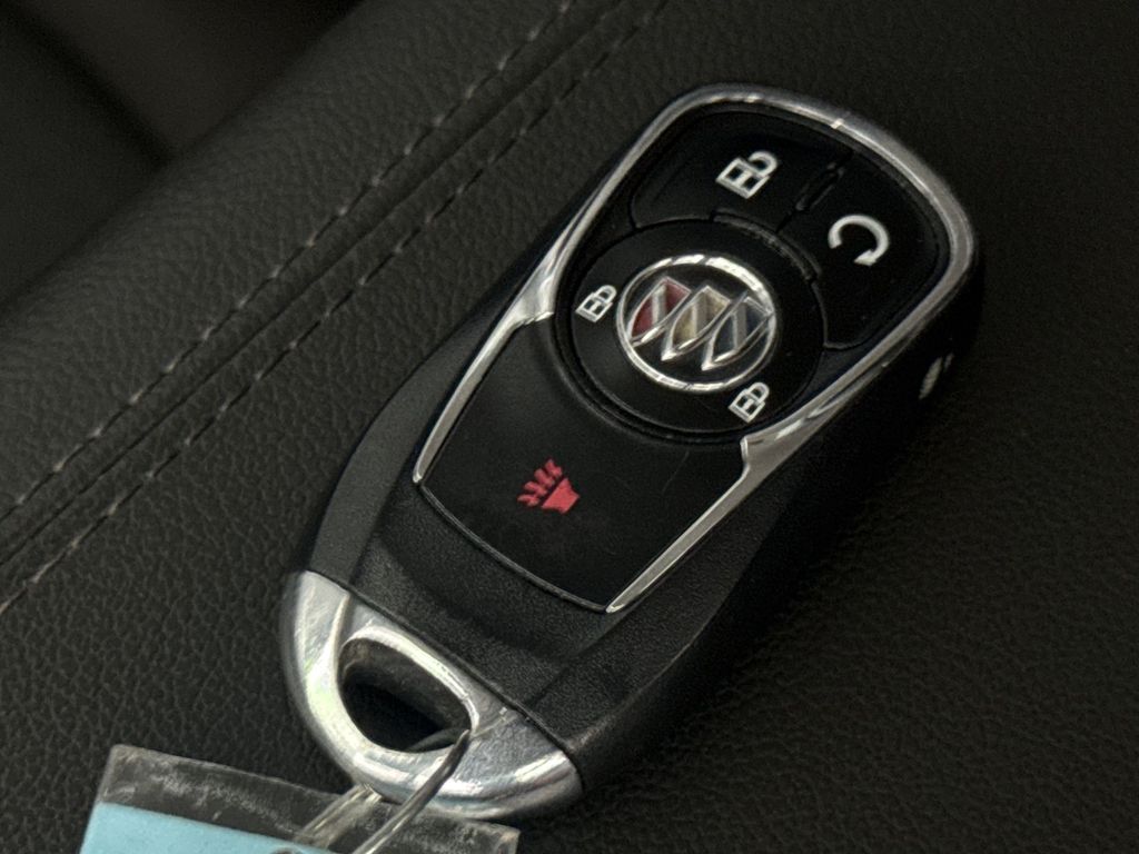 Thumbnail: 2021 Buick Encore GX - 19