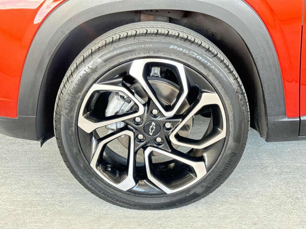 Thumbnail: 2024 Chevrolet Trax - 8