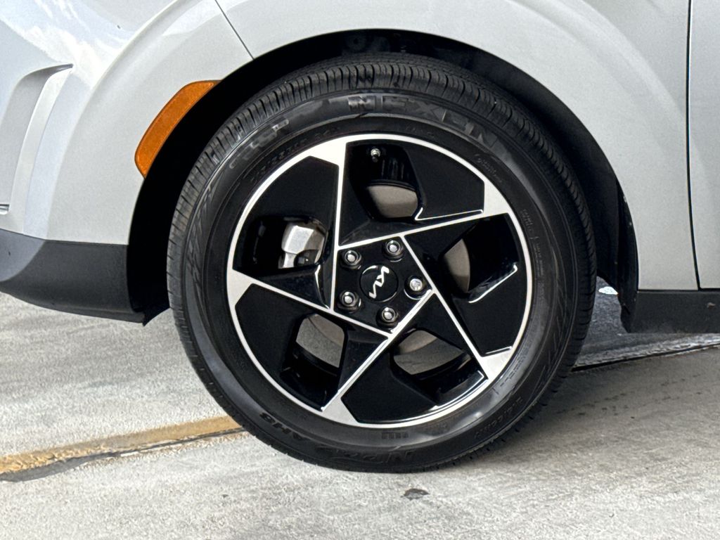 Thumbnail: 2024 Kia Soul - 7