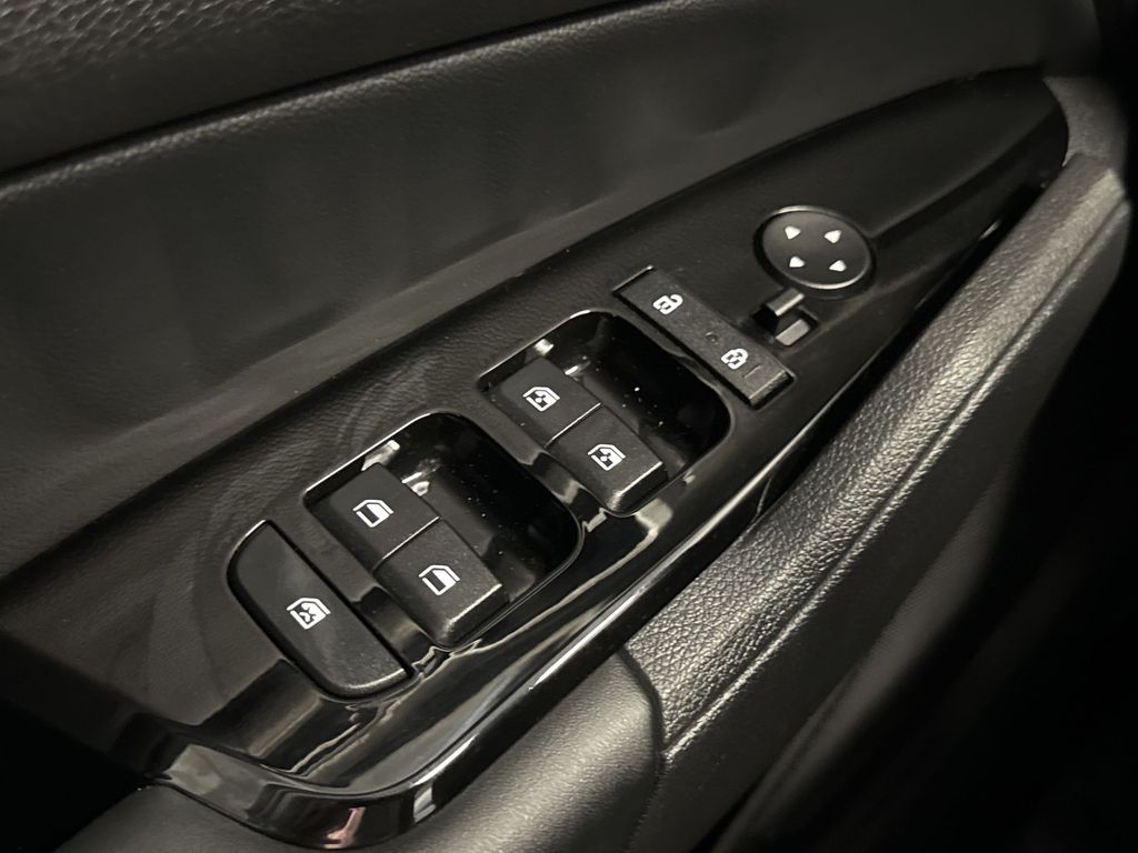 Thumbnail: 2024 Kia Sportage - 25