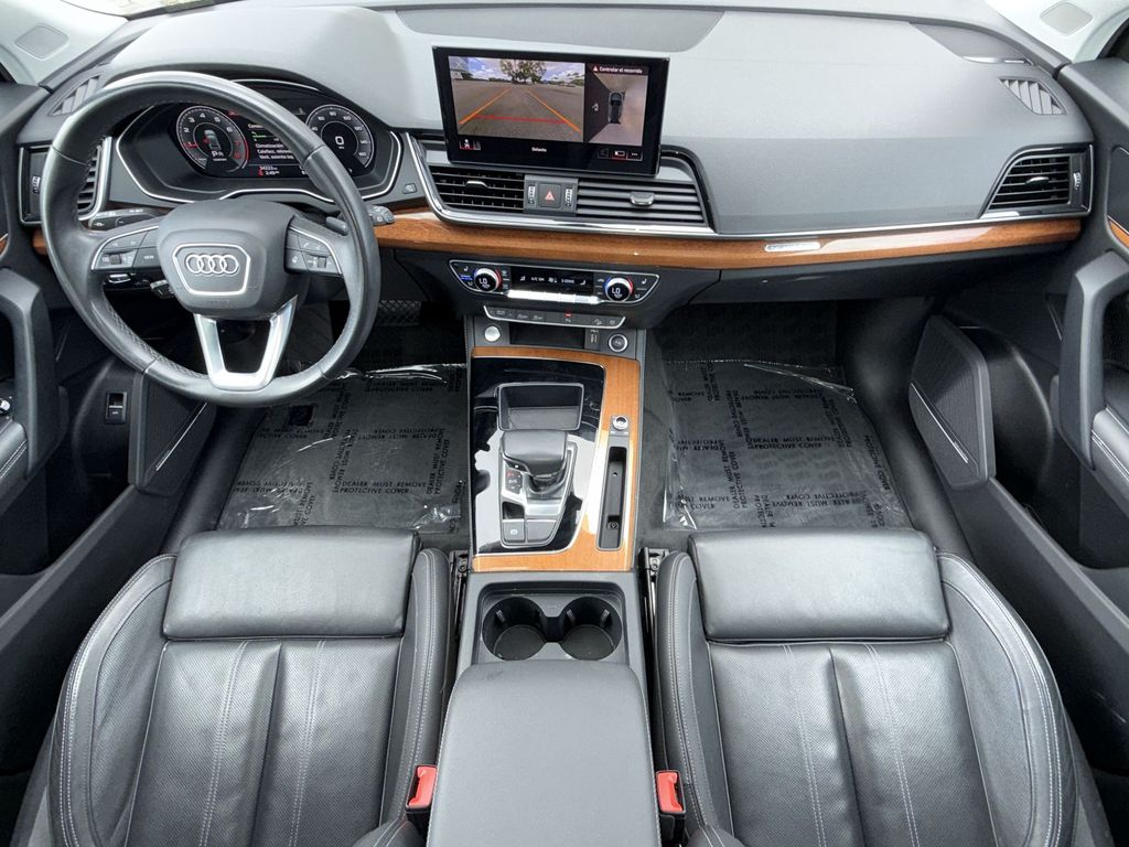 Thumbnail: 2023 Audi Q5 - 13