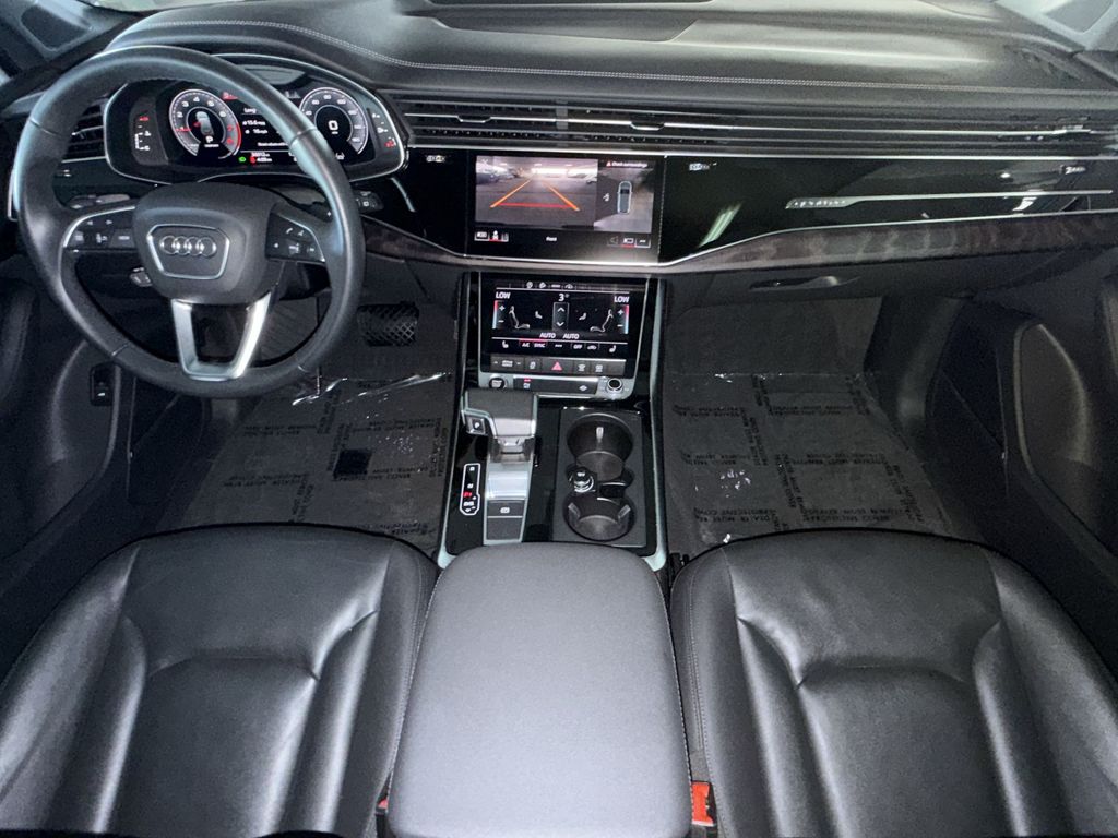 Thumbnail: 2023 Audi Q7 - 14
