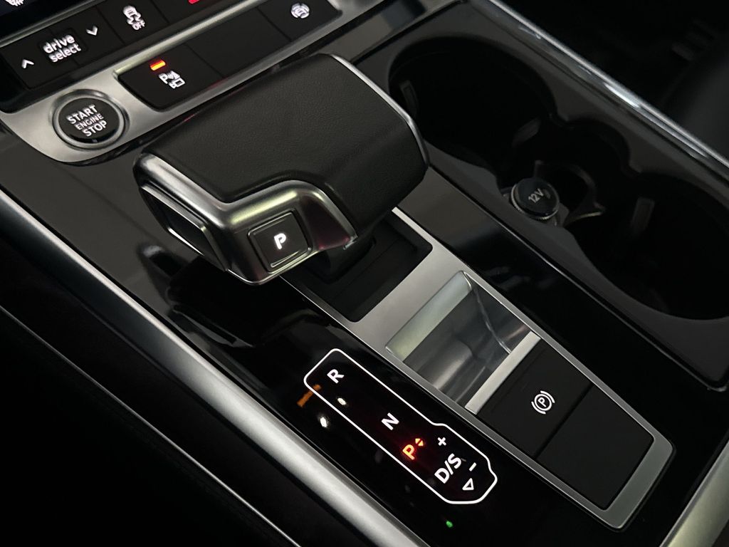 Thumbnail: 2023 Audi Q7 - 27
