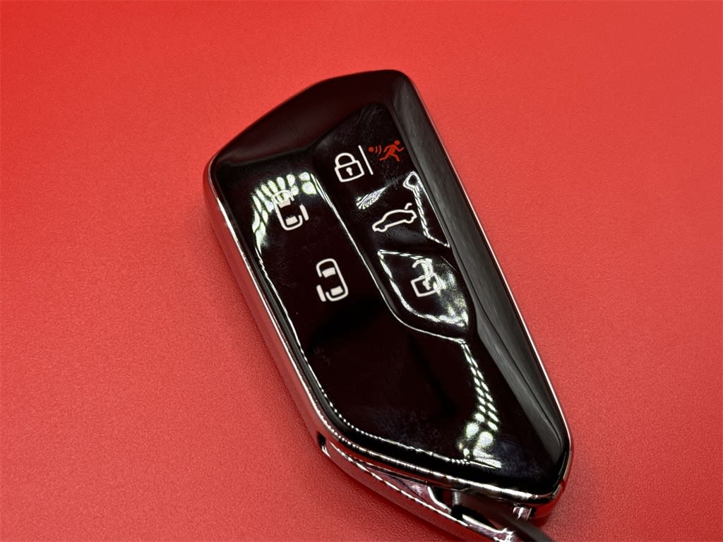 Thumbnail: 2025 Volkswagen ID.Buzz - 16