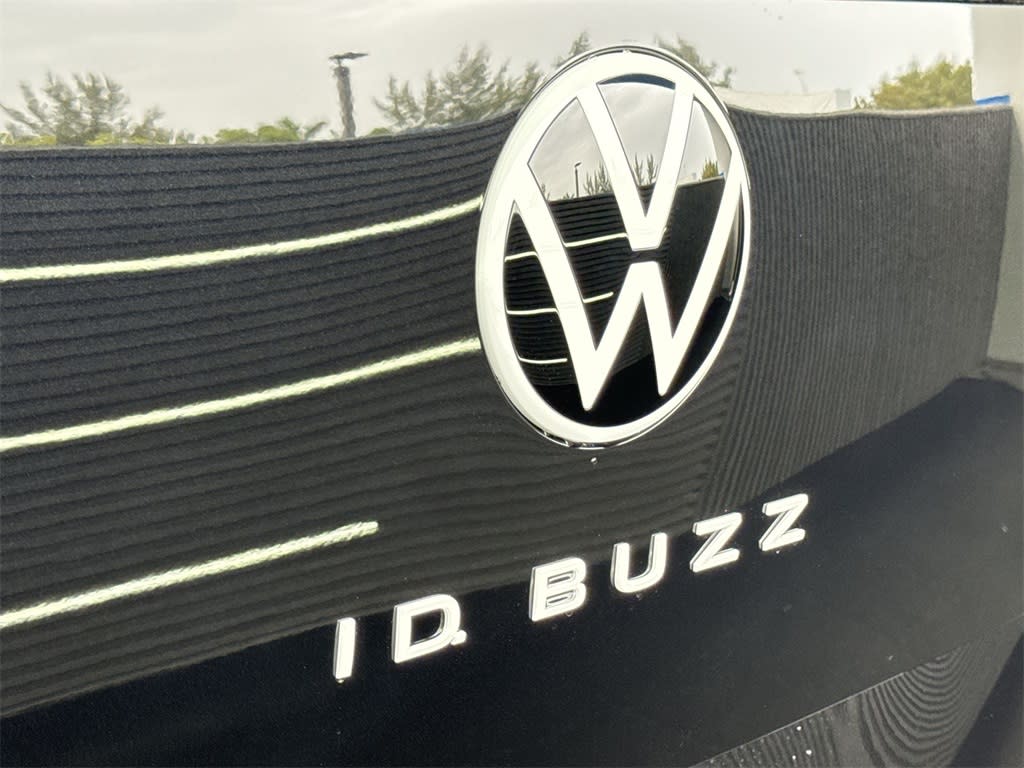 Thumbnail: 2025 Volkswagen ID.Buzz - 7