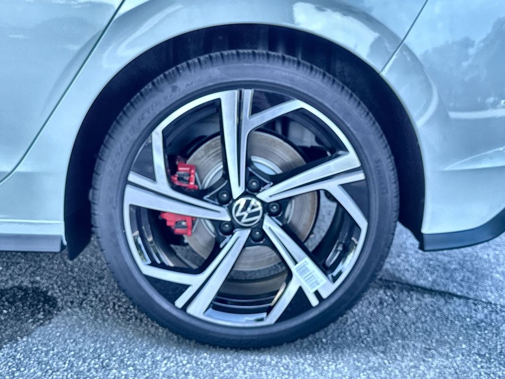 Thumbnail: 2026 Volkswagen Golf - 7
