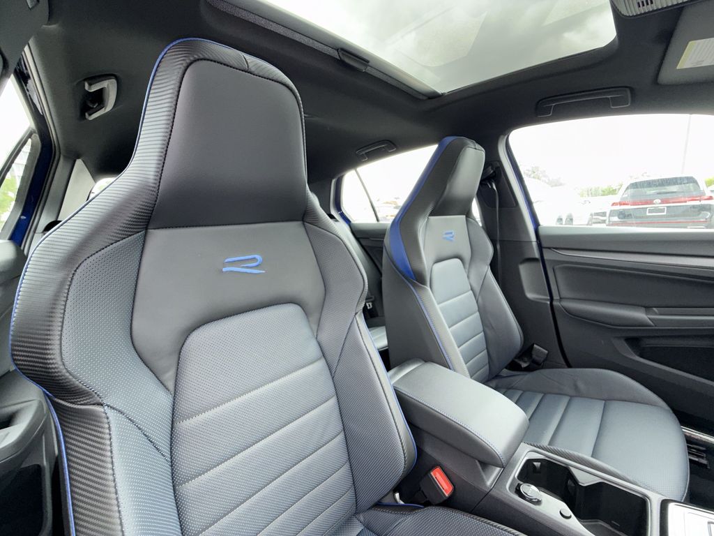 Thumbnail: 2026 Volkswagen Golf - 29