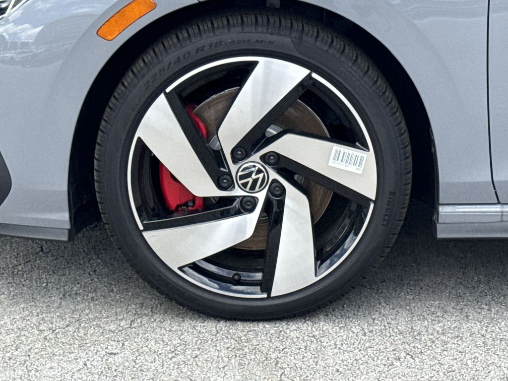 Thumbnail: 2026 Volkswagen Golf - 8