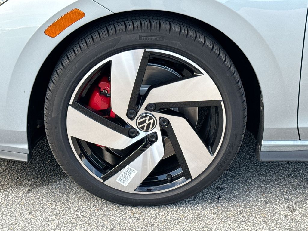 Thumbnail: 2026 Volkswagen Golf - 7