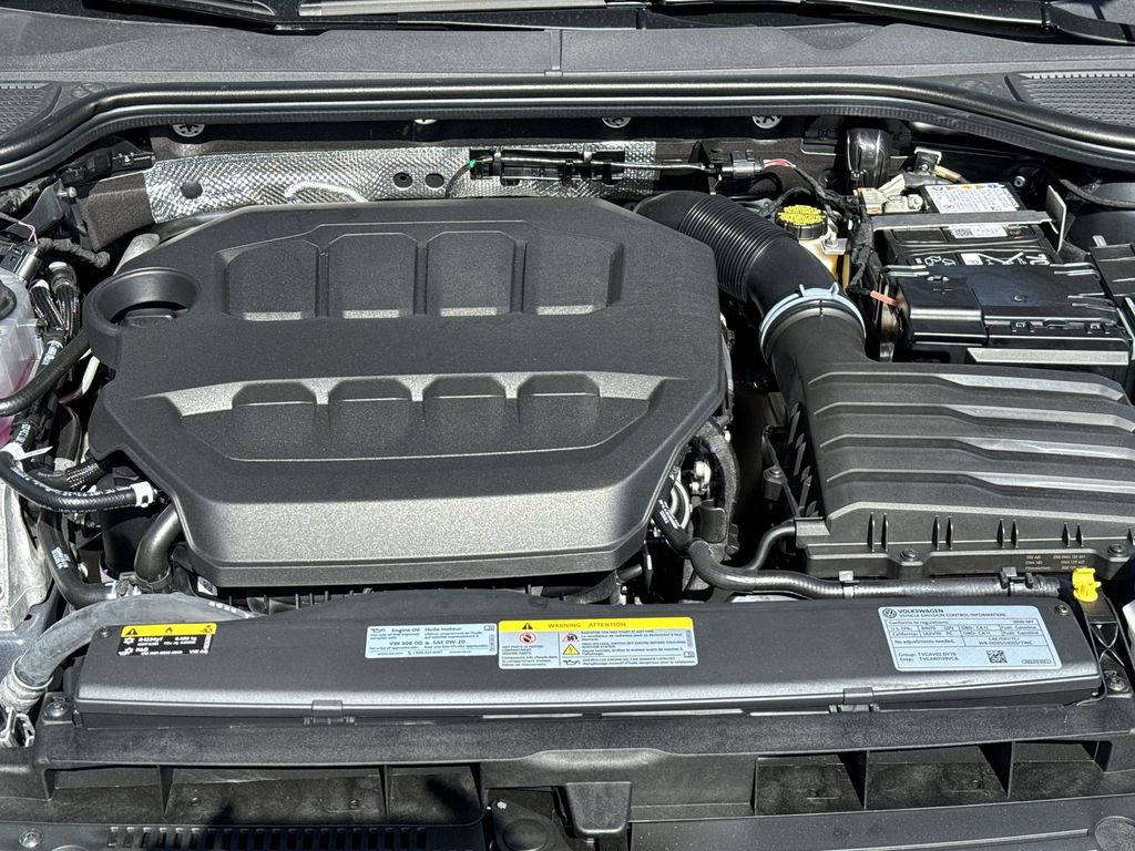 Thumbnail: 2026 Volkswagen Golf - 9