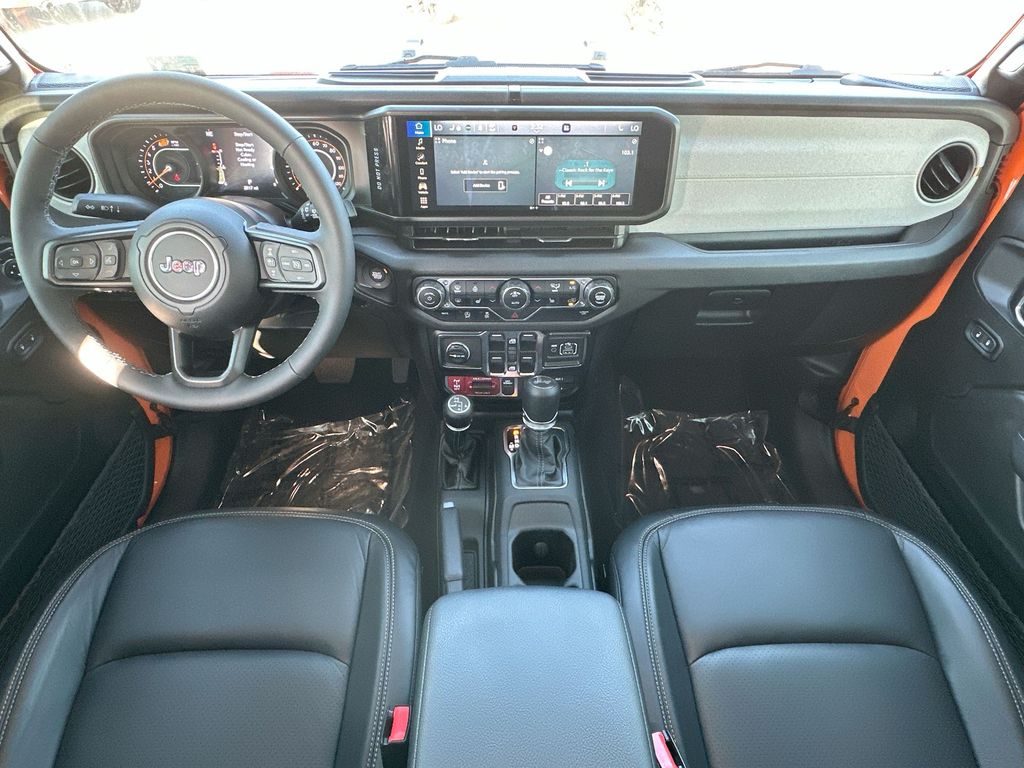 Thumbnail: 2025 Jeep Wrangler - 9