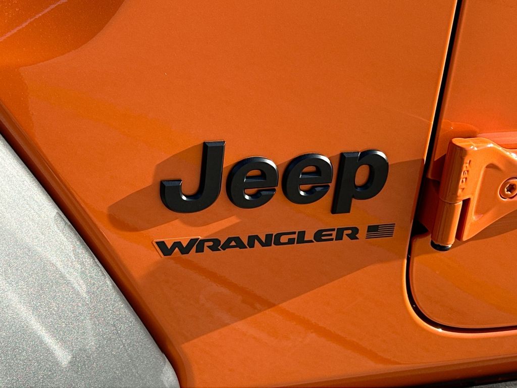 Thumbnail: 2025 Jeep Wrangler - 6