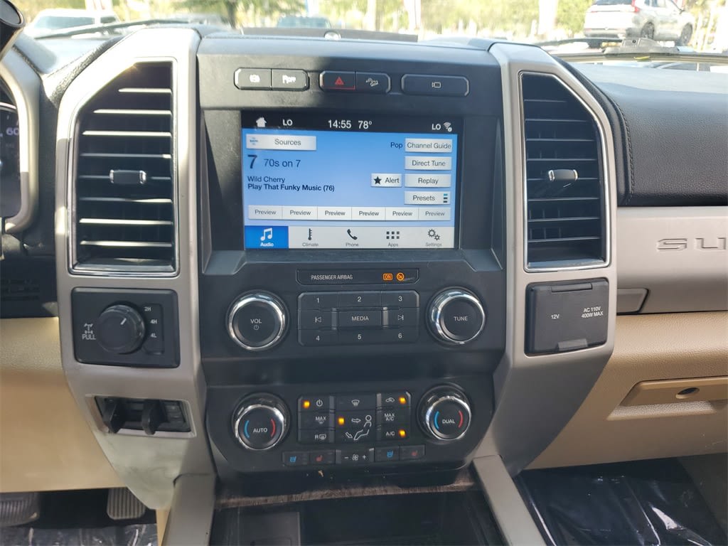 2019 Ford F-350 Lariat 14