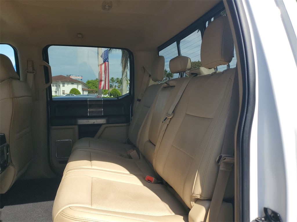 2019 Ford F-350 Lariat 18