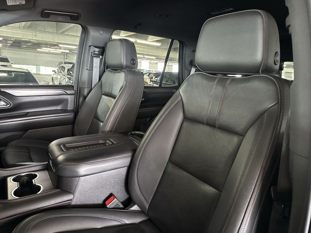 Thumbnail: 2024 Chevrolet Tahoe - 8