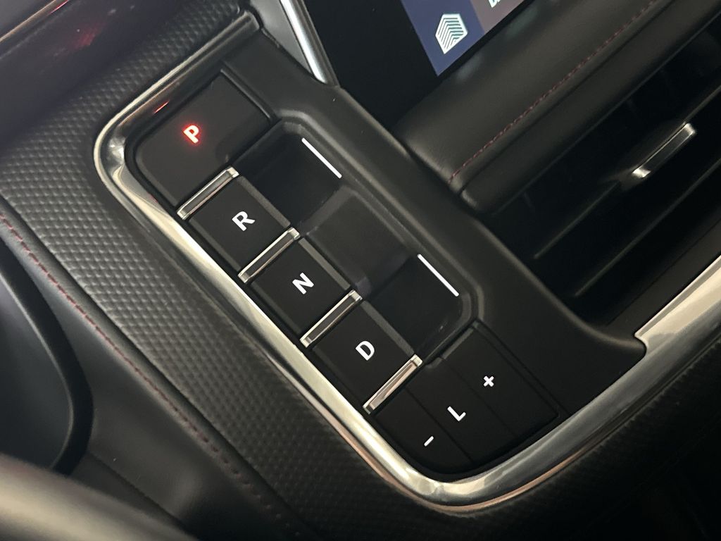Thumbnail: 2024 Chevrolet Tahoe - 12