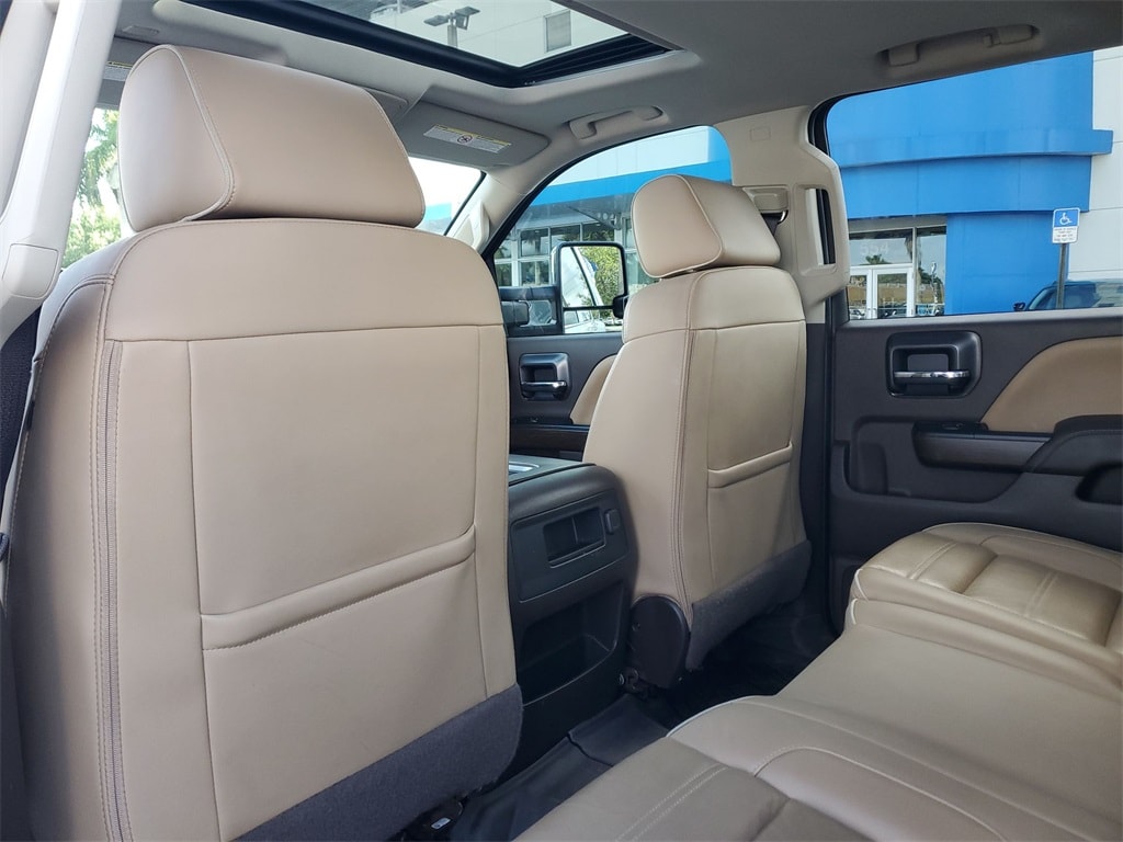 2019 GMC Sierra 3500  10