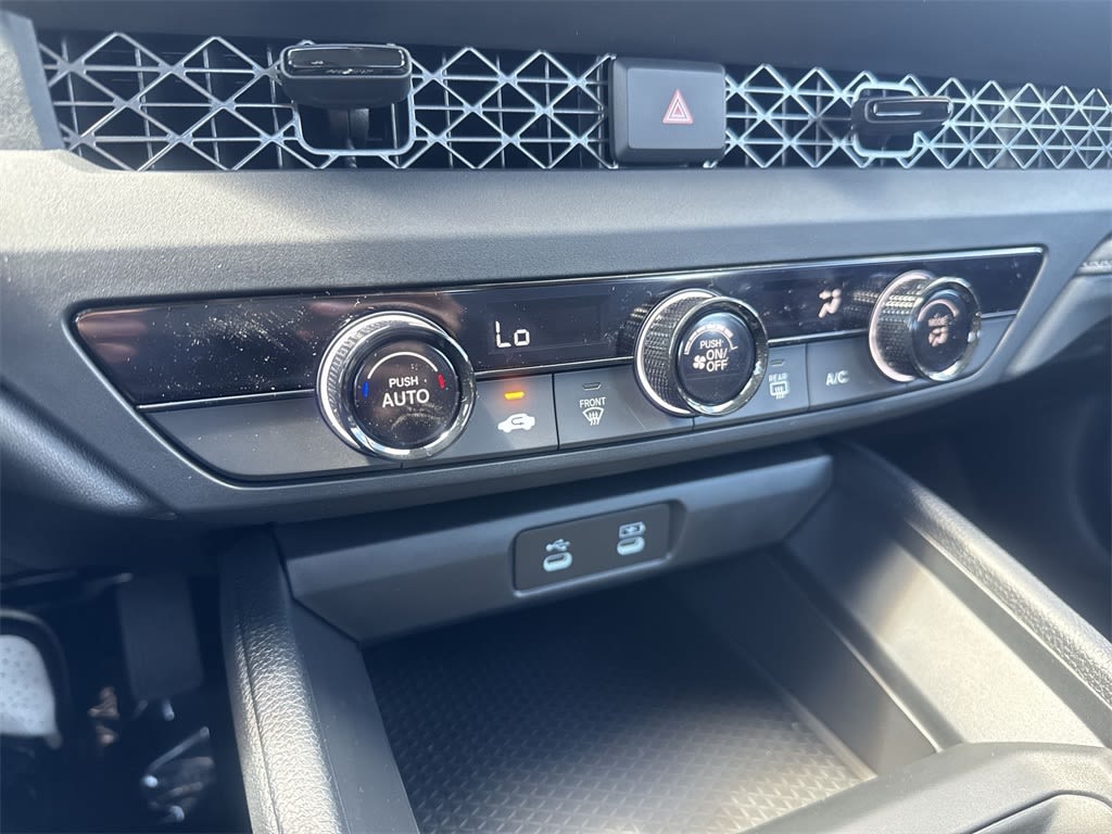 Thumbnail: 2025 Honda Accord - 27