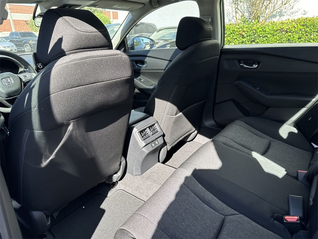 Thumbnail: 2025 Honda Accord - 27