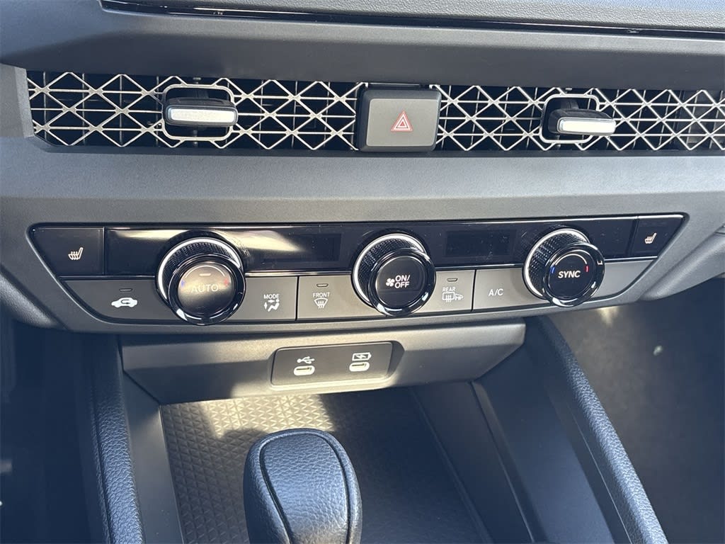 Thumbnail: 2025 Honda Accord - 26