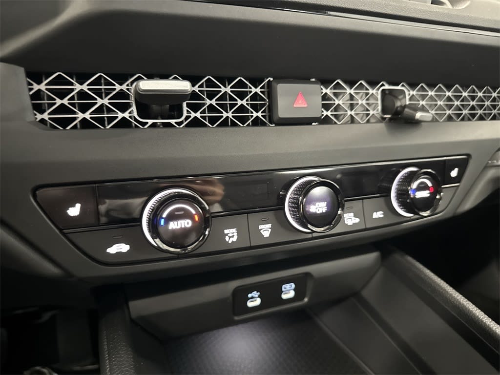 Thumbnail: 2025 Honda Accord - 26