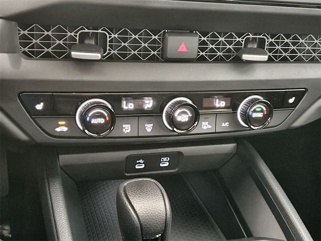 Thumbnail: 2025 Honda Accord - 26