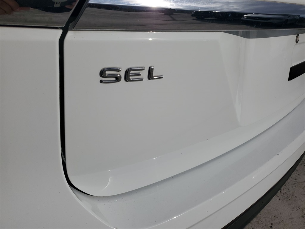 2022 Volkswagen Atlas SEL 8