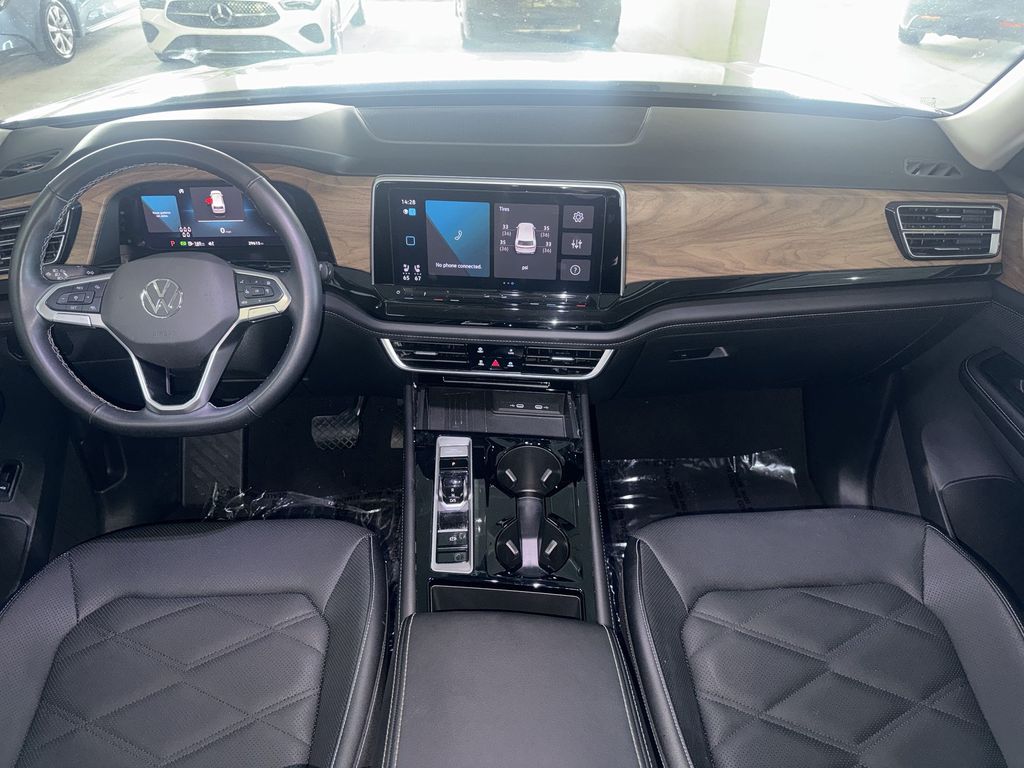 Thumbnail: 2025 Volkswagen Atlas - 10