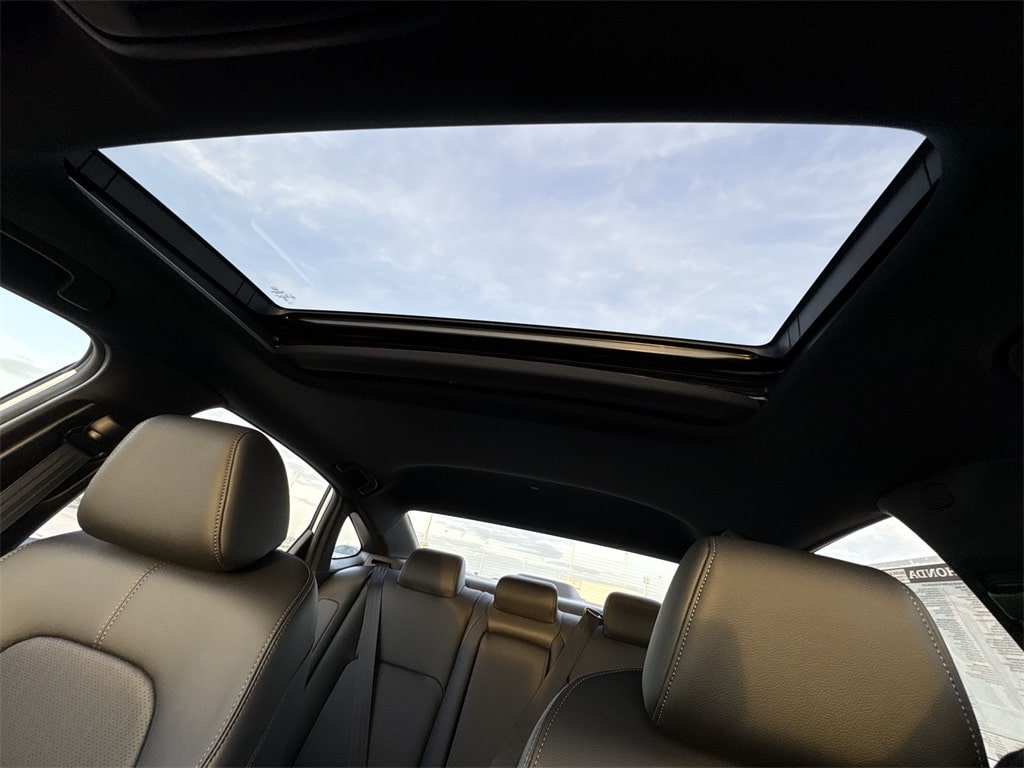 Thumbnail: 2025 Honda Civic - 24