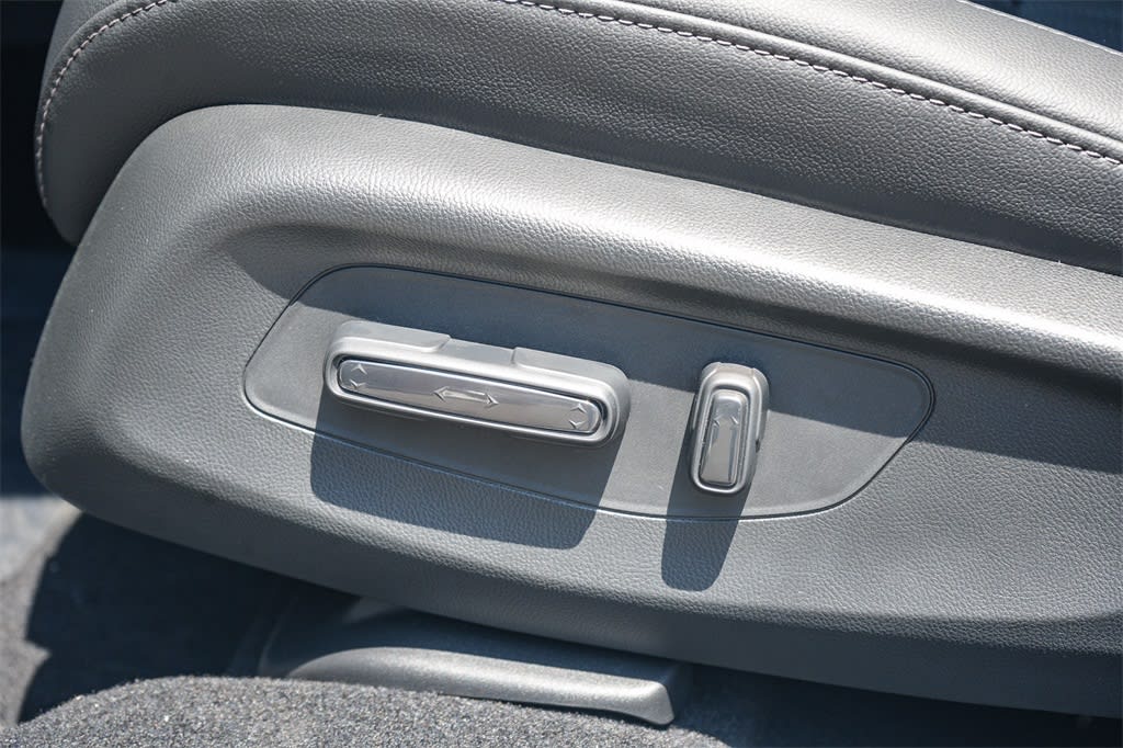 Thumbnail: 2026 Honda HR-V - 19