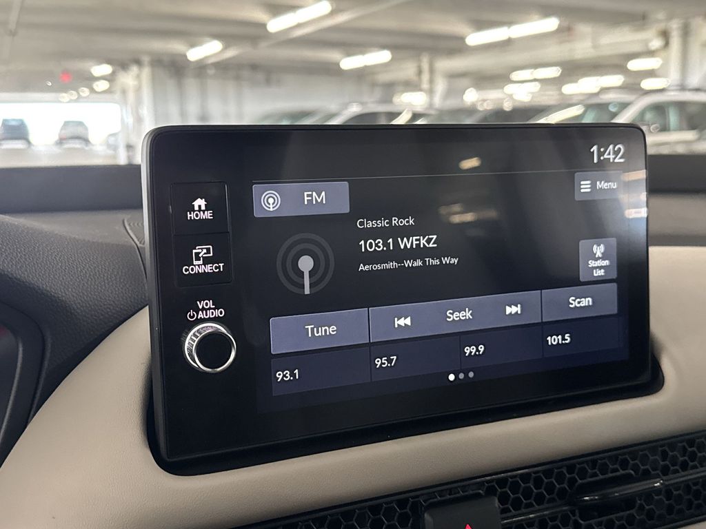 Thumbnail: 2026 Honda HR-V - 14