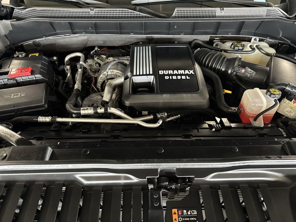 Thumbnail: 2023 Chevrolet Silverado 1500 - 9
