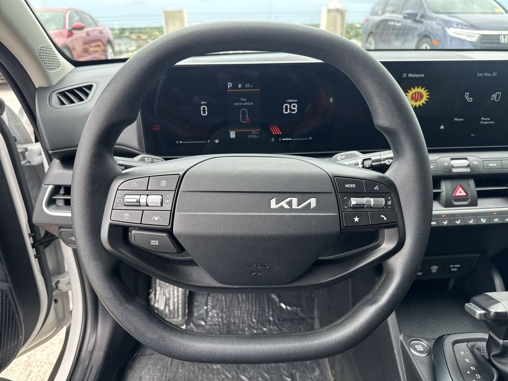 Thumbnail: 2025 Kia K4 - 2