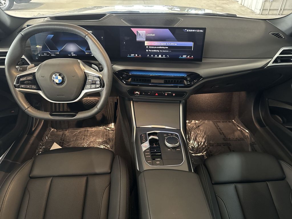 Thumbnail: 2025 BMW 2 Series - 10