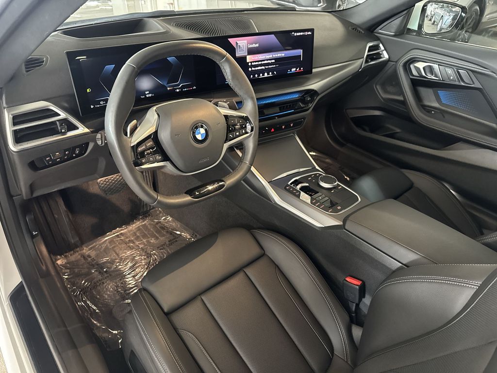 Thumbnail: 2025 BMW 2 Series - 13