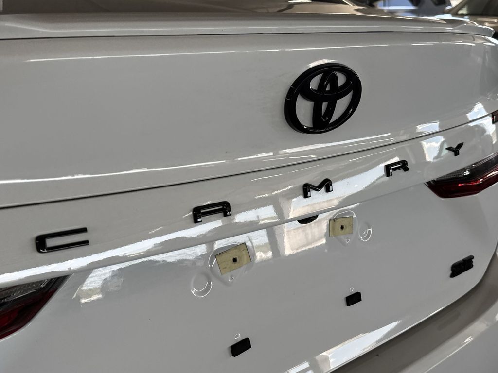 Thumbnail: 2025 Toyota Camry - 23
