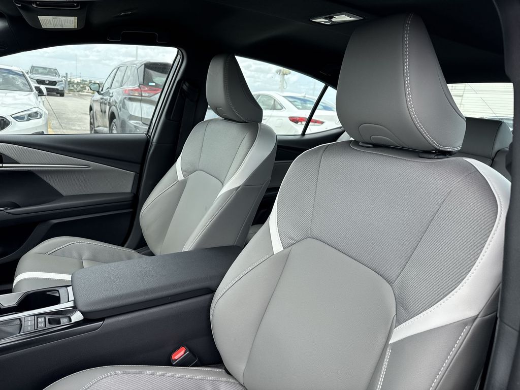 Thumbnail: 2026 Toyota Camry - 11