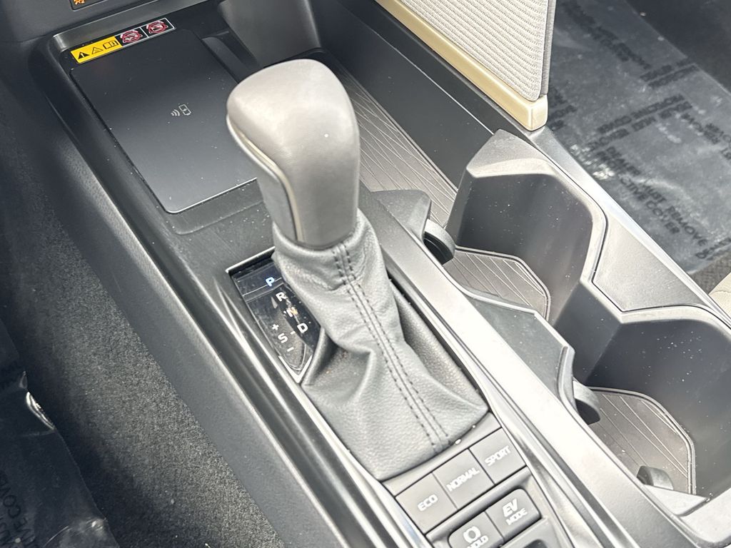 Thumbnail: 2026 Toyota Camry - 15