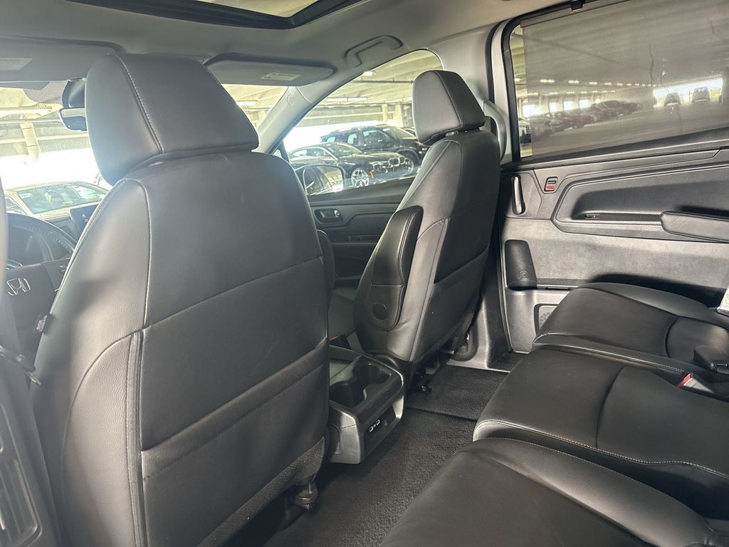 Thumbnail: 2023 Honda Odyssey - 26
