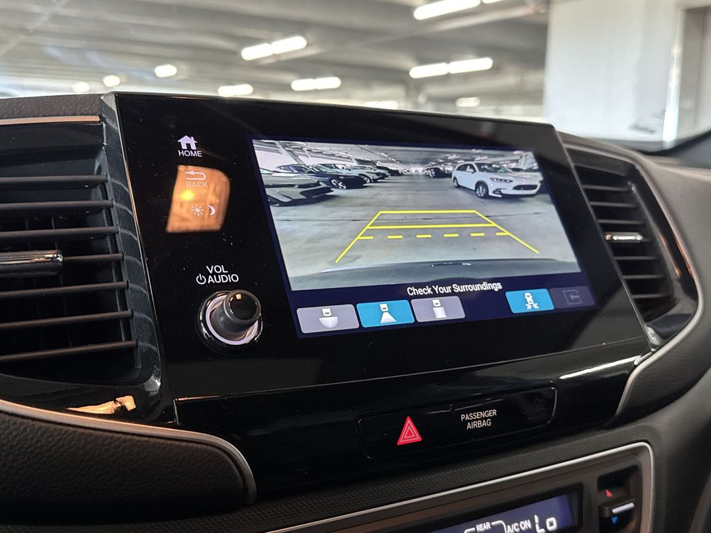 Thumbnail: 2023 Honda Passport - 25