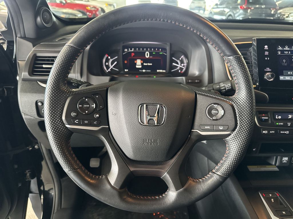 Thumbnail: 2023 Honda Passport - 2