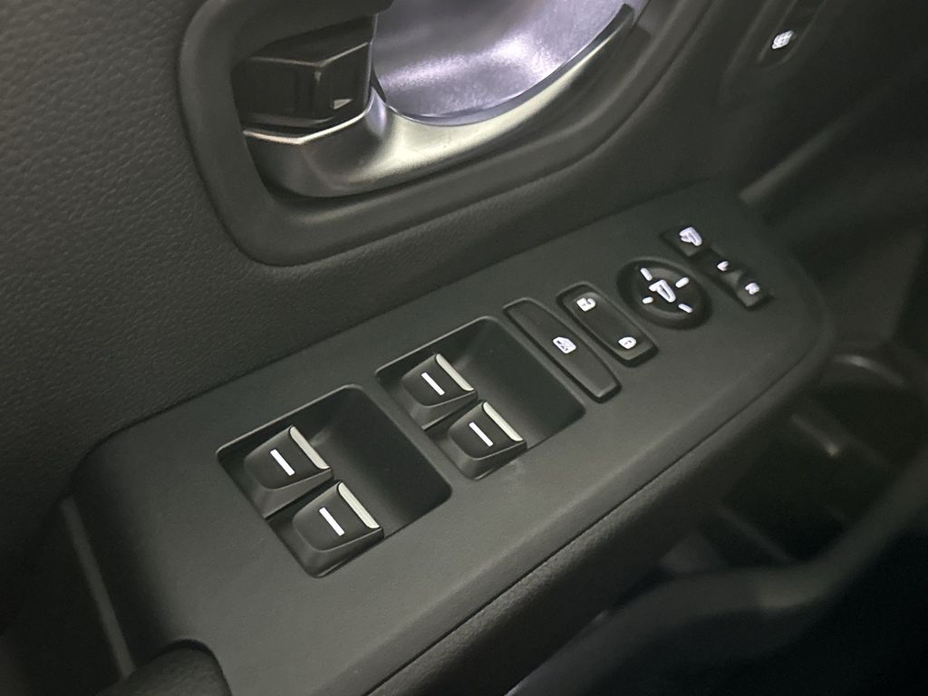 Thumbnail: 2026 Honda Passport - 24
