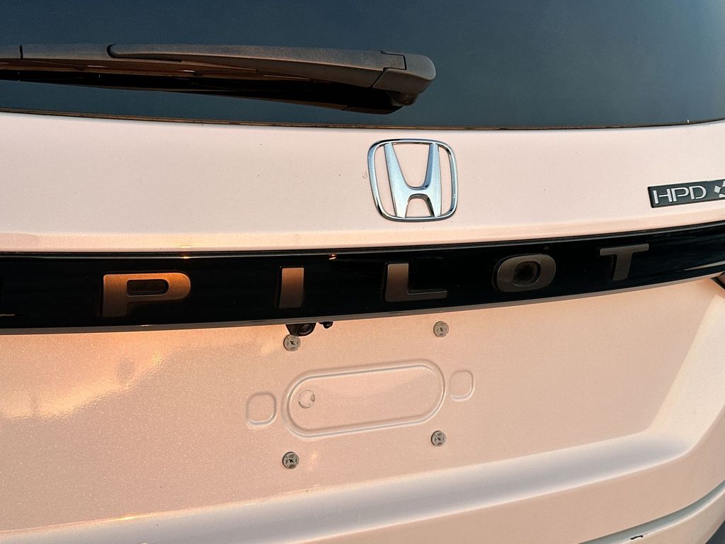 Thumbnail: 2023 Honda Pilot - 7