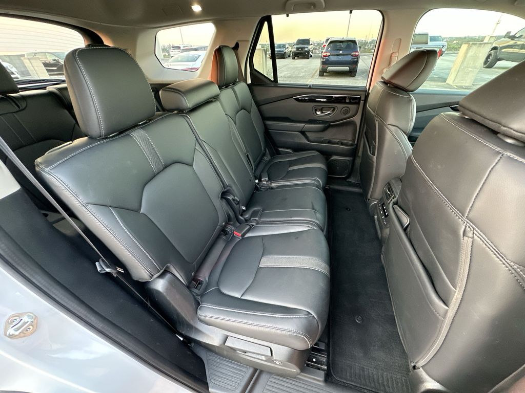 Thumbnail: 2023 Honda Pilot - 27