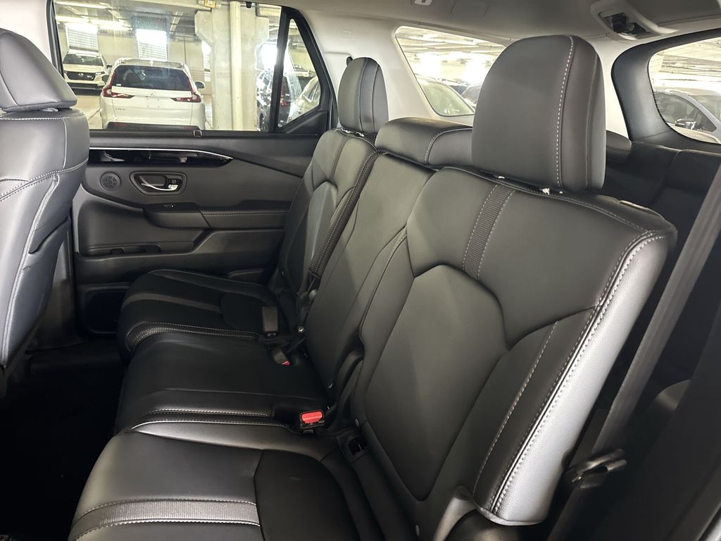 Thumbnail: 2026 Honda Pilot - 13