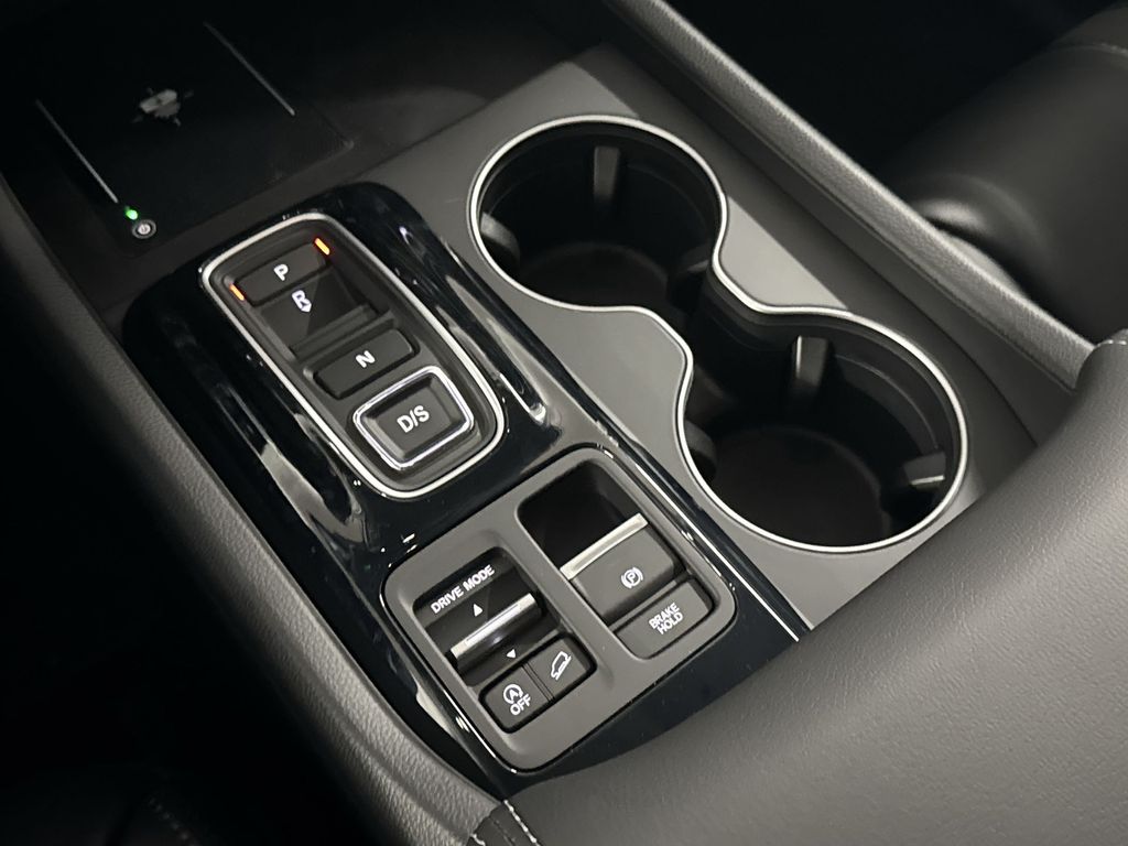 Thumbnail: 2026 Honda Pilot - 15