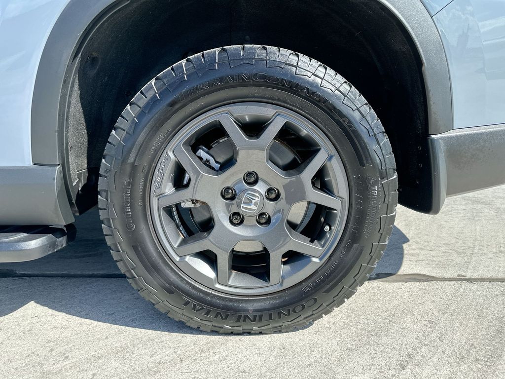 Thumbnail: 2023 Honda Pilot - 8