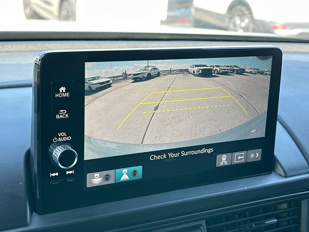 Thumbnail: 2023 Honda Pilot - 25