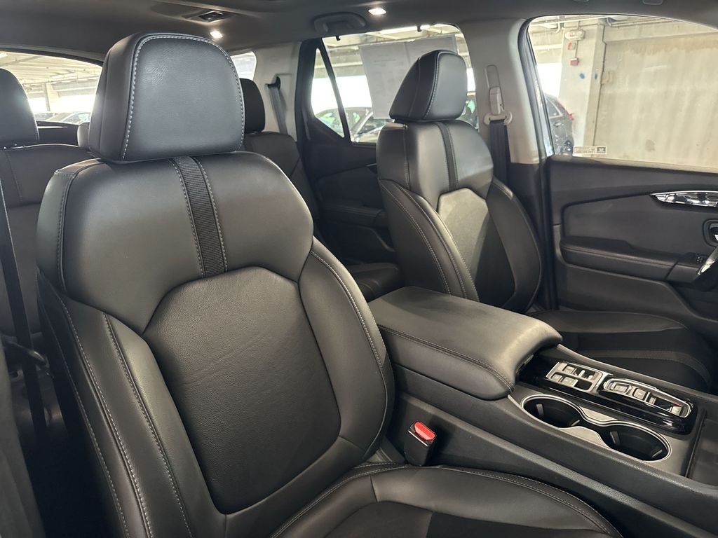 Thumbnail: 2024 Honda Pilot - 12