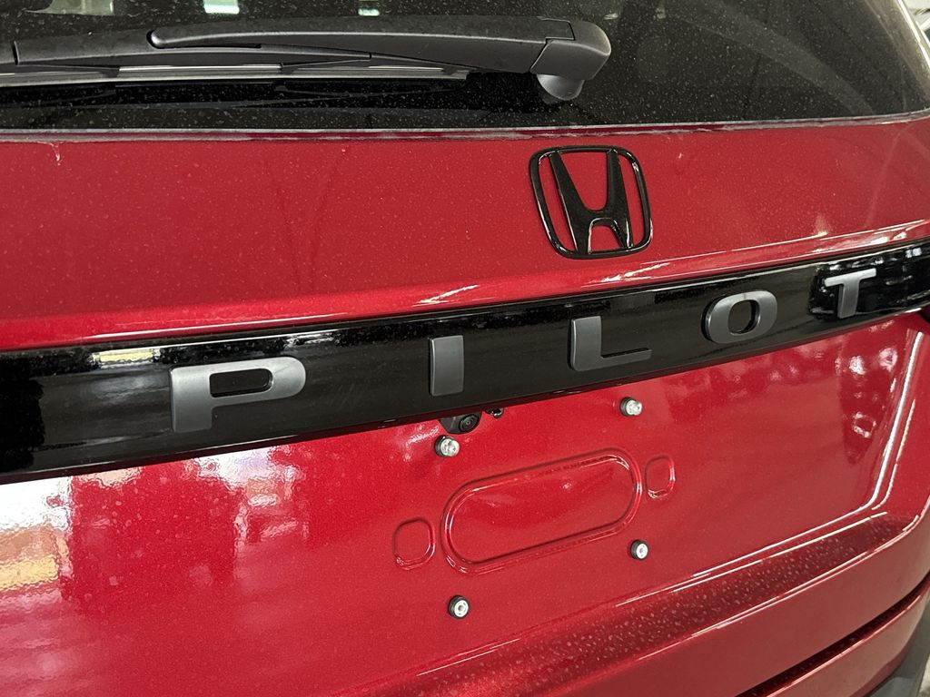Thumbnail: 2026 Honda Pilot - 22